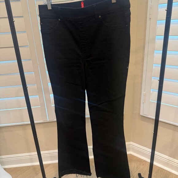 SPANX Denim - SPANX Black raw edge jeans, Size L